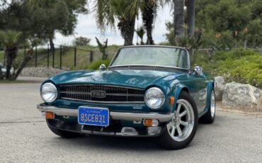 Triumph-TR-6-1975-Convertible-25