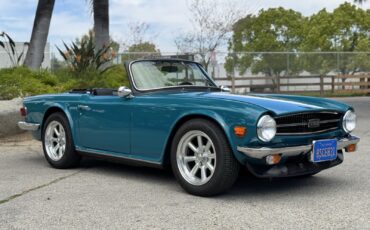 Triumph-TR-6-1975-Convertible-30
