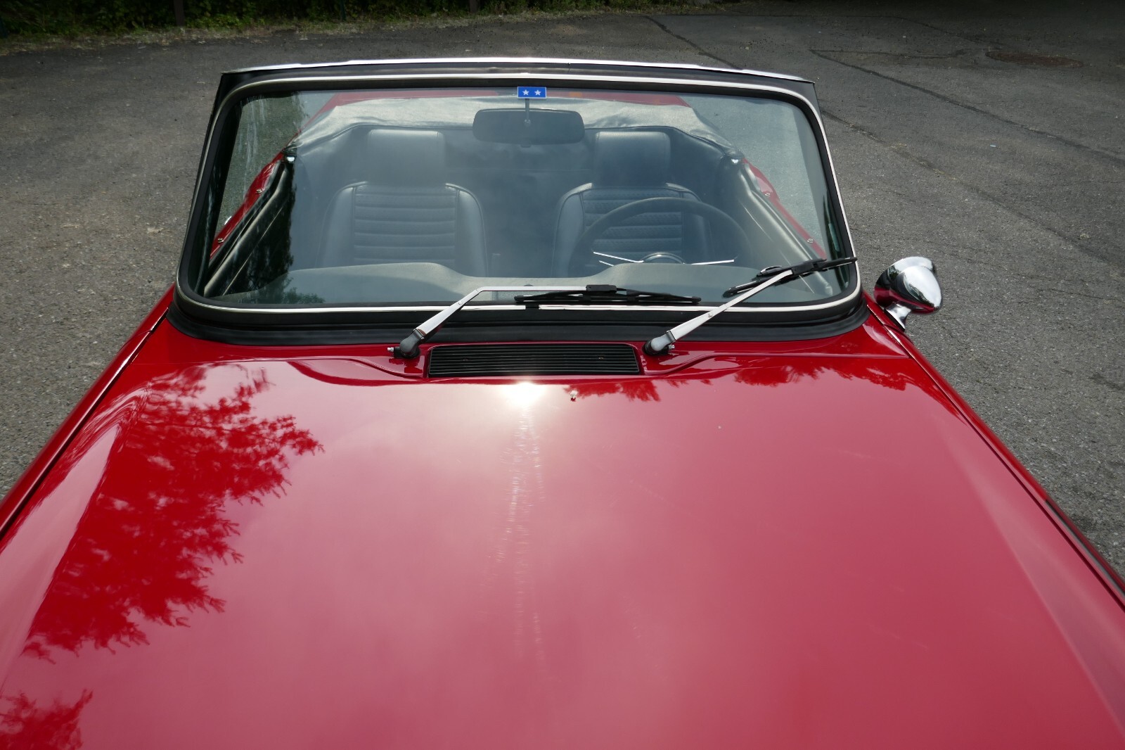 Triumph-TR-6-1975-Convertible-7