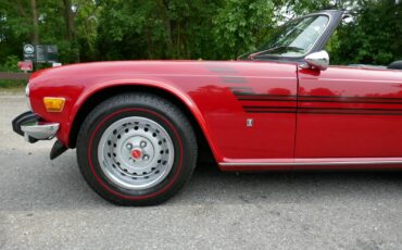 Triumph-TR-6-1975-Convertible-8