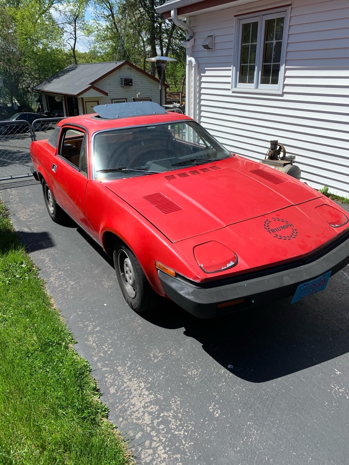 Triumph-TR-7-1978