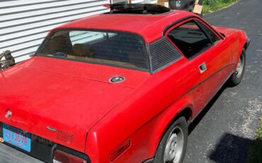 Triumph-TR-7-1978-2