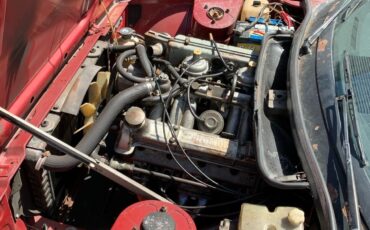 Triumph-TR-7-1978-9