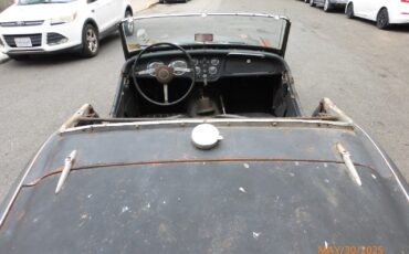 Triumph-TR3-1956-Convertible-11
