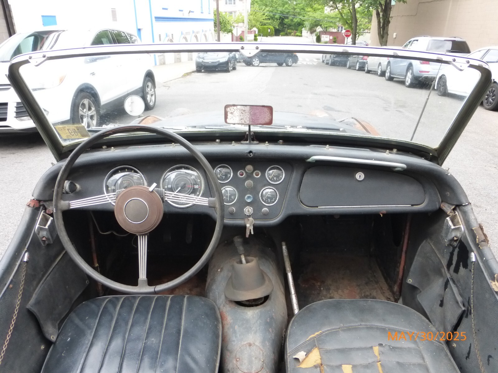 Triumph-TR3-1956-Convertible-15