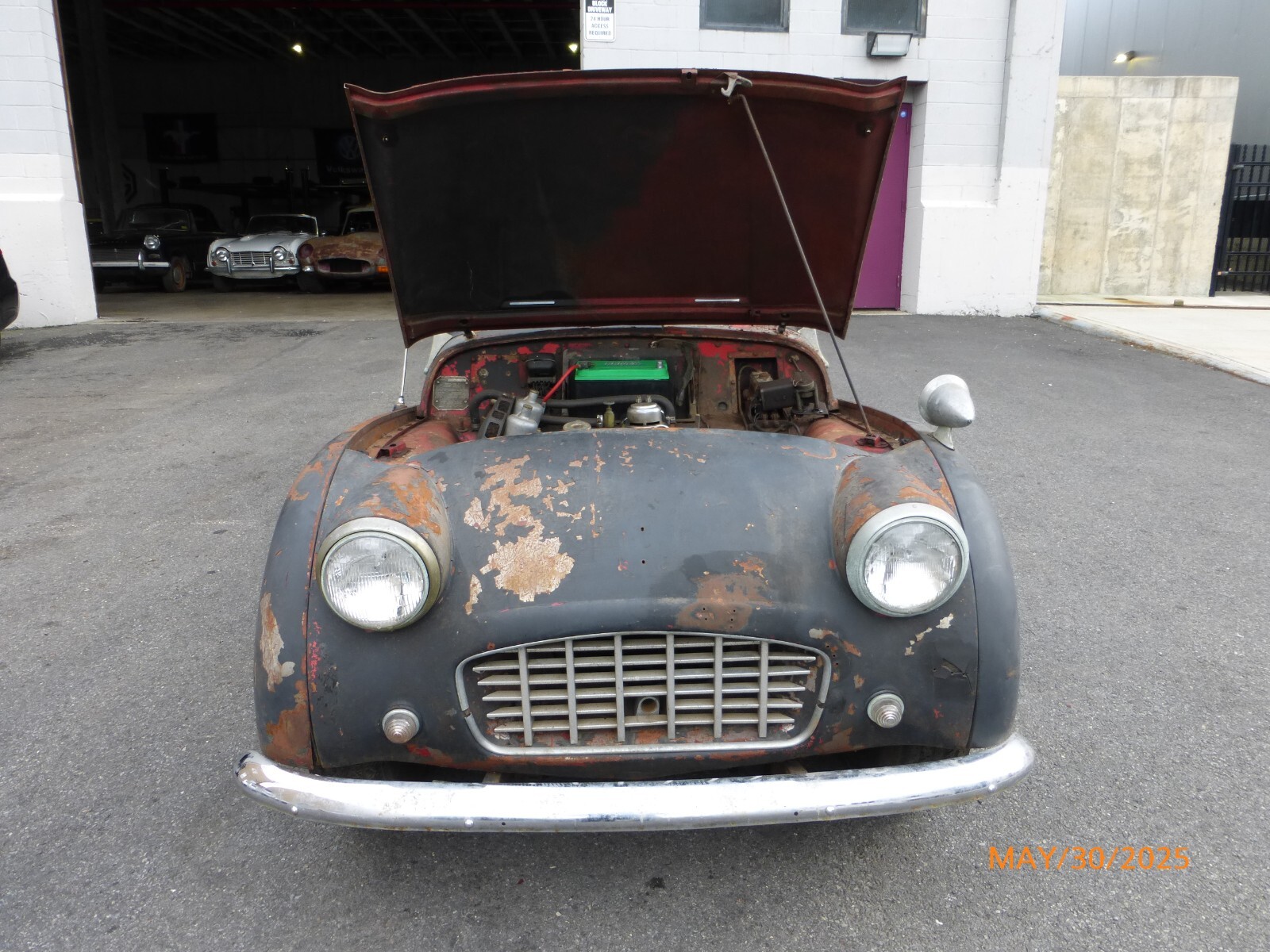 Triumph-TR3-1956-Convertible-18