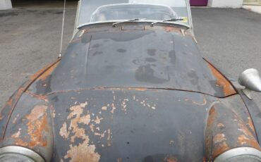 Triumph-TR3-1956-Convertible-6