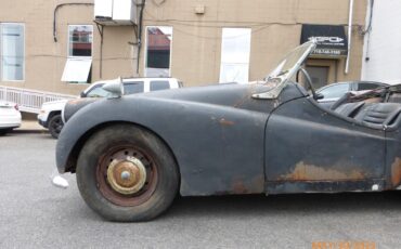Triumph-TR3-1956-Convertible-7