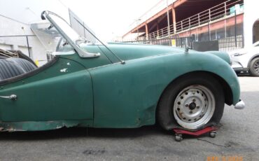 Triumph-TR3-1958-Convertible-14