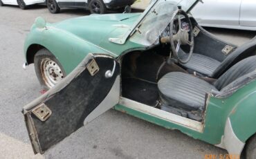 Triumph-TR3-1958-Convertible-16