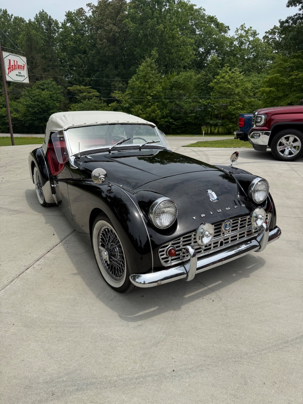 Triumph-TR3-1960-Convertible-3