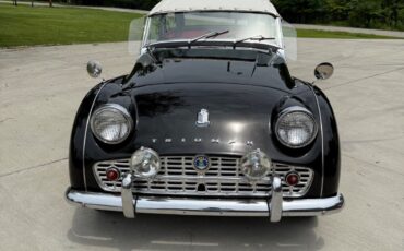 Triumph-TR3-1960-Convertible-9