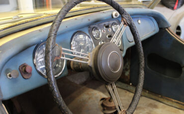 Triumph-TR3-1961-Convertible-22