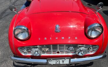 Triumph-TR3-1962-Convertible-10