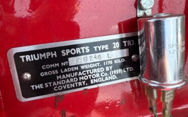 Triumph-TR3-1962-Convertible-7