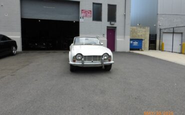 Triumph-TR4-1962-29
