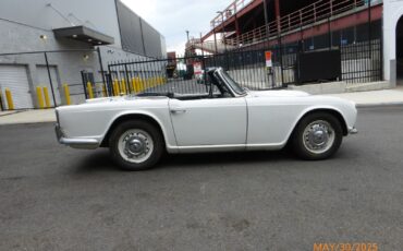 Triumph-TR4-1962-4