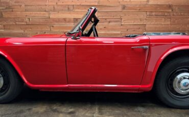 Triumph-TR4-1964-15