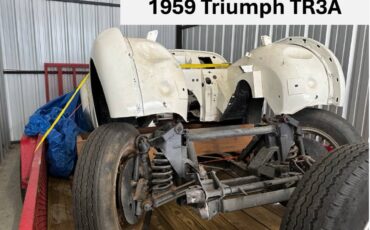 Triumph-Tr3-1955-white-13