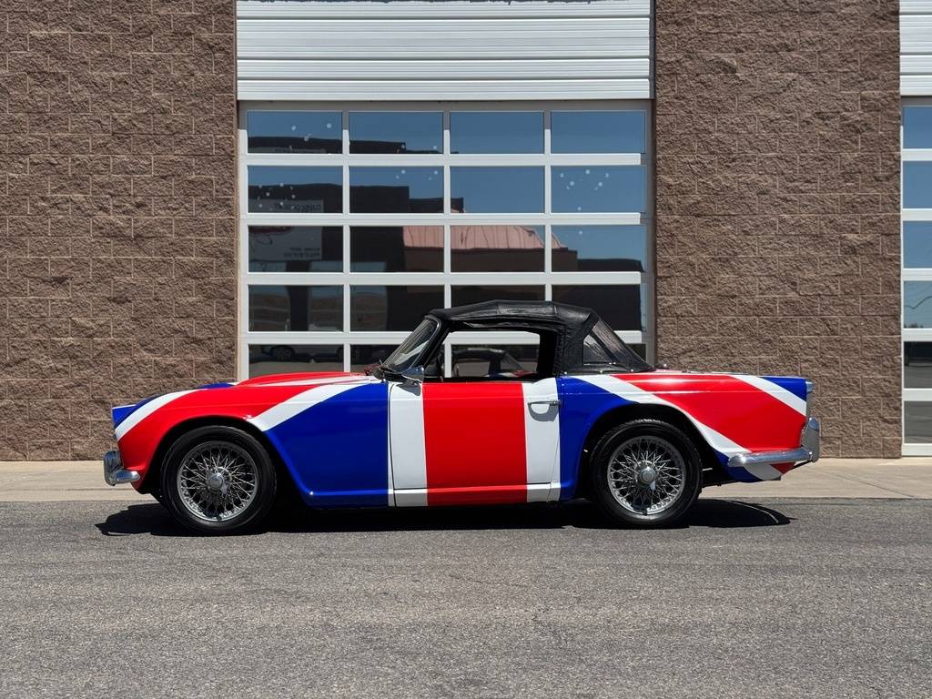 Triumph-Tr4-1965-custom-5