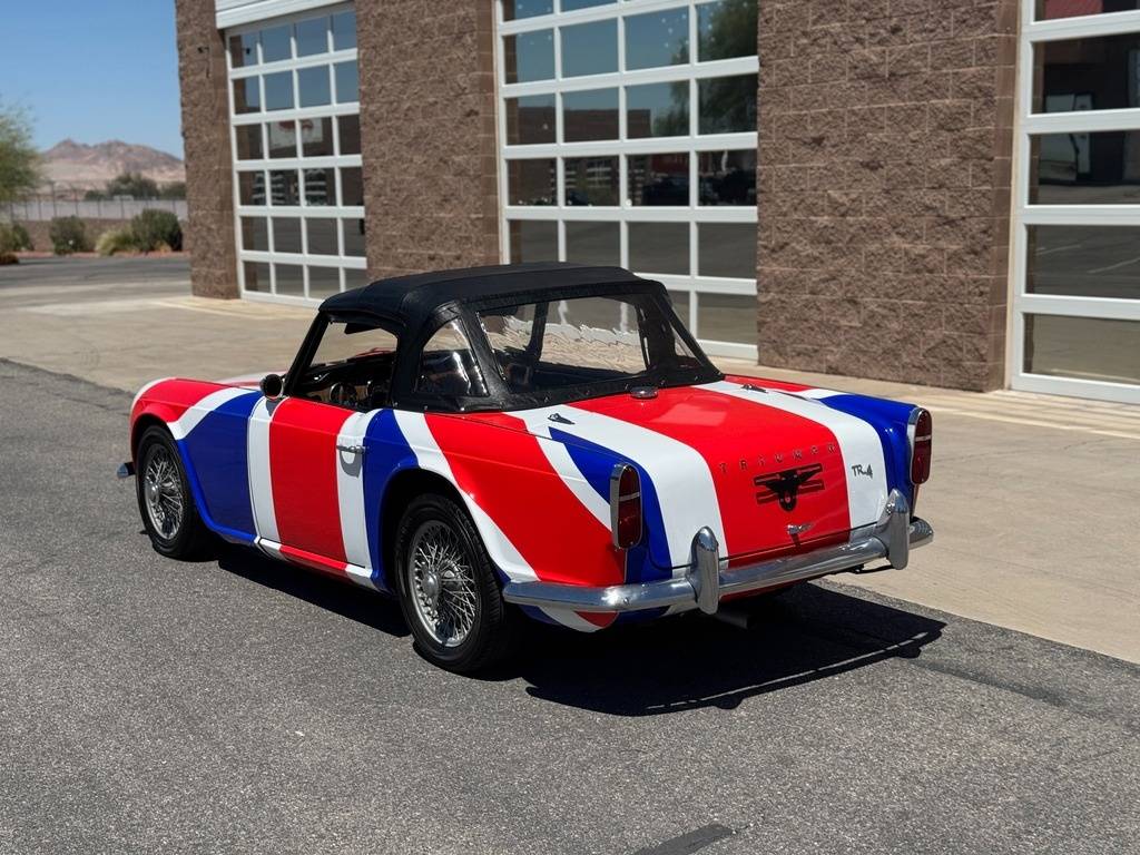 Triumph-Tr4-1965-custom-7