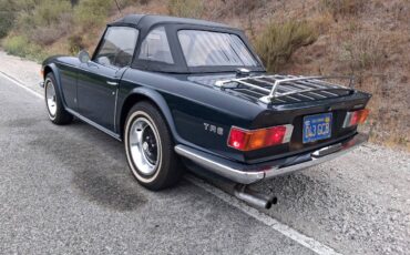 Triumph-Tr6-1972-green-2