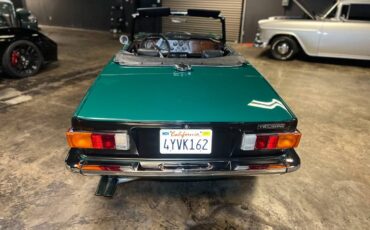 Triumph-Tr6-1973-green-16