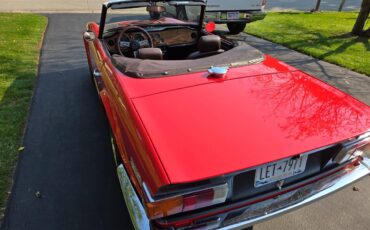 Triumph-Tr6-1974-red-3