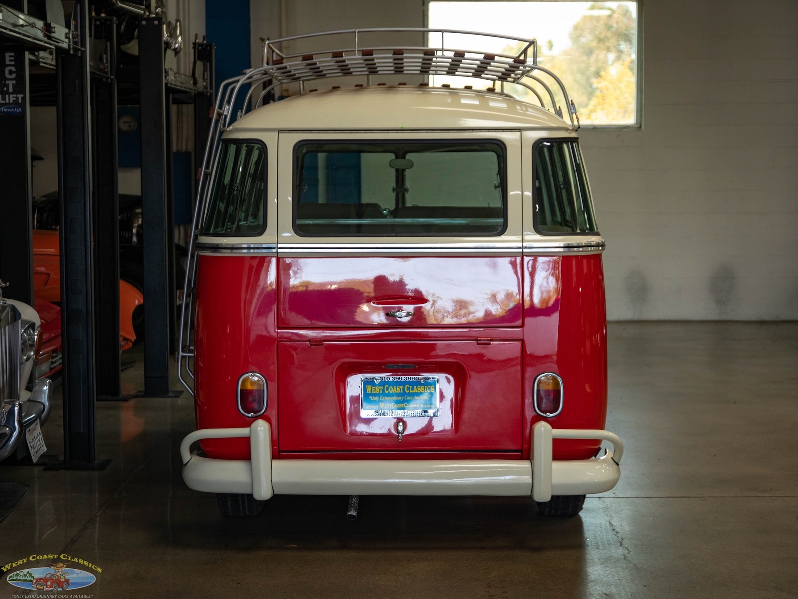 Volkswagen-23-Window-Samba-1975-23-Window-Bus-16