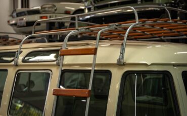 Volkswagen-23-Window-Samba-1975-23-Window-Bus-23