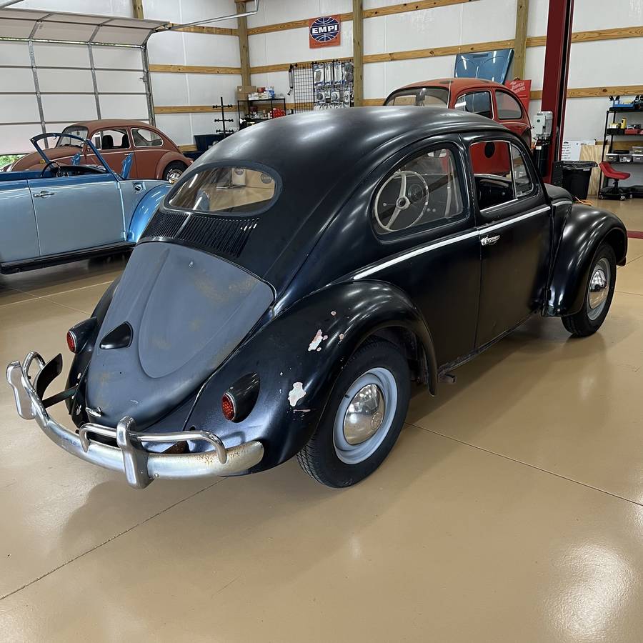 Volkswagen-Beetle-1957-black-2