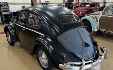 Volkswagen-Beetle-1957-black-4