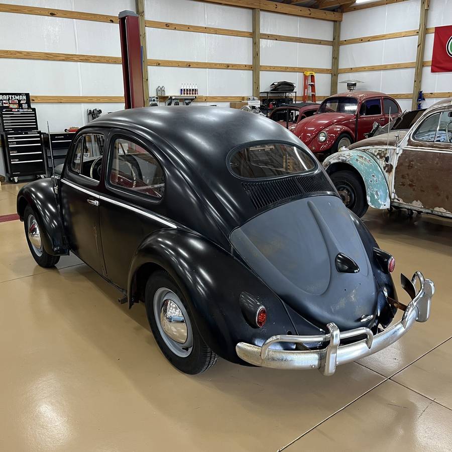 Volkswagen-Beetle-1957-black-4