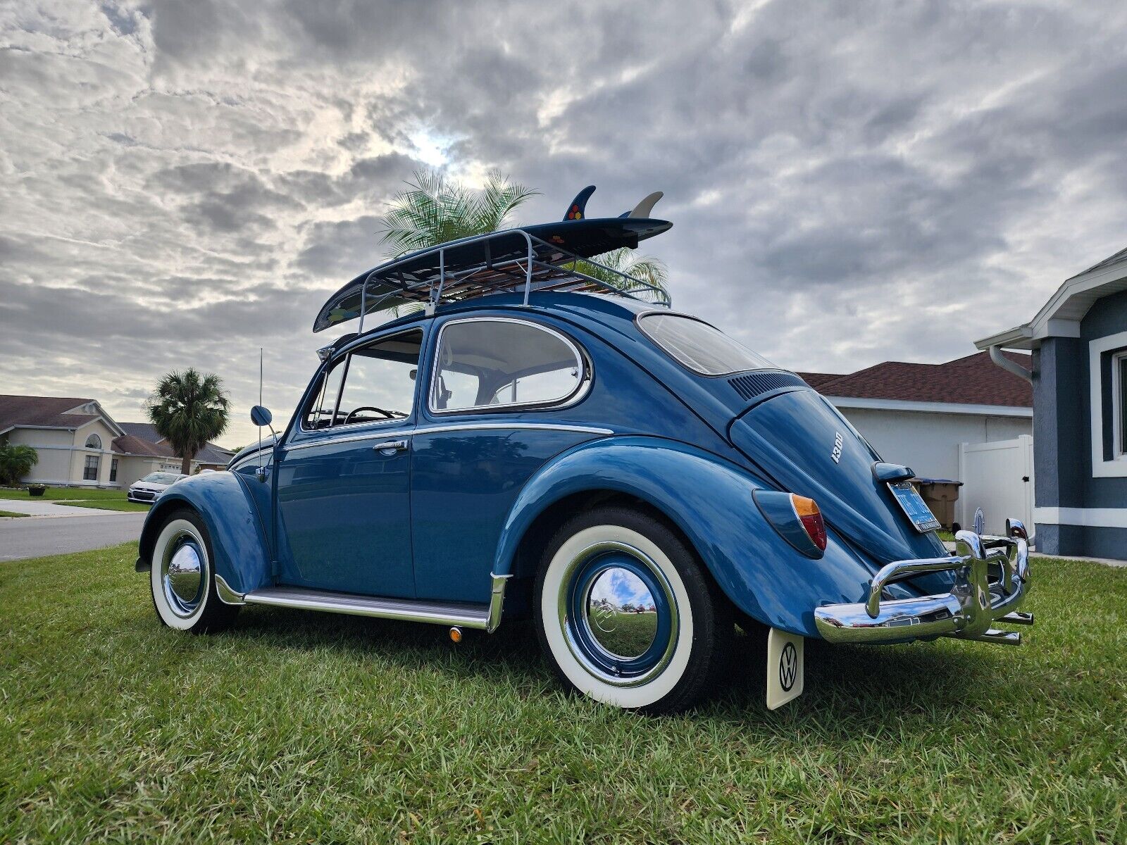 Volkswagen-Beetle-1966-Sedan-1