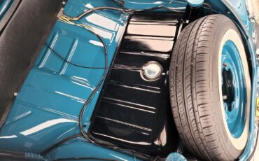 Volkswagen-Beetle-1966-Sedan-15