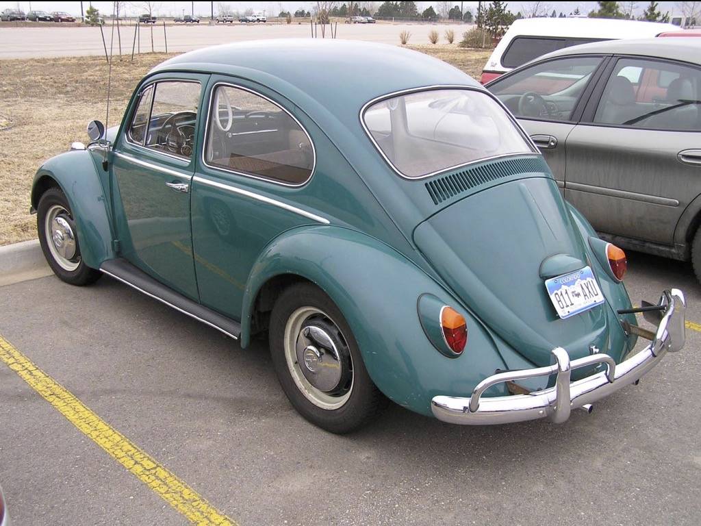 Volkswagen-Beetle-1966-green-20