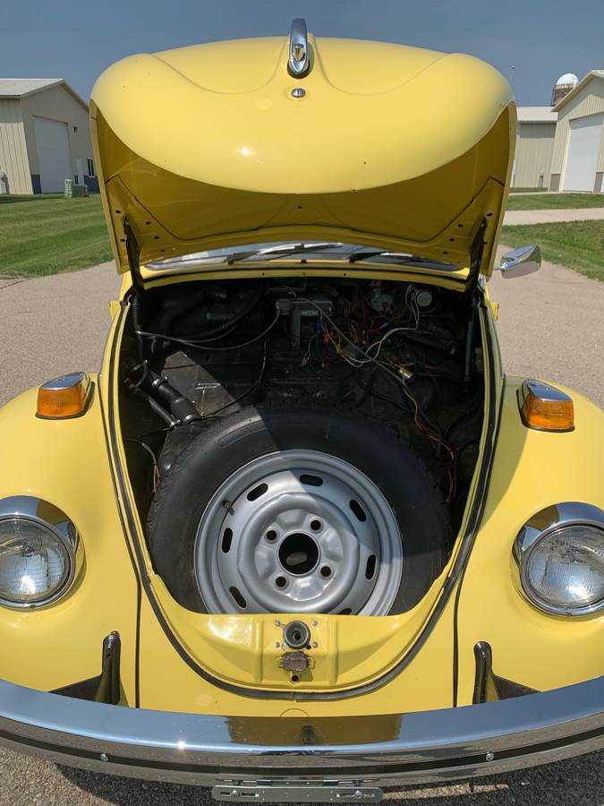 Volkswagen-Beetle-1969-4