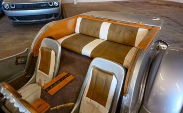 Volkswagen-Beetle-1970-white-12