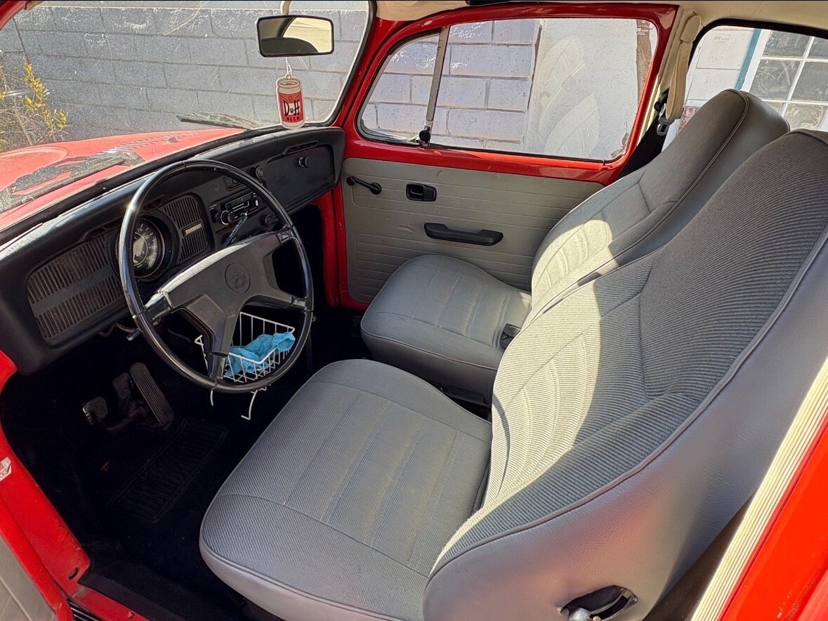 Volkswagen-Beetle-1973-3