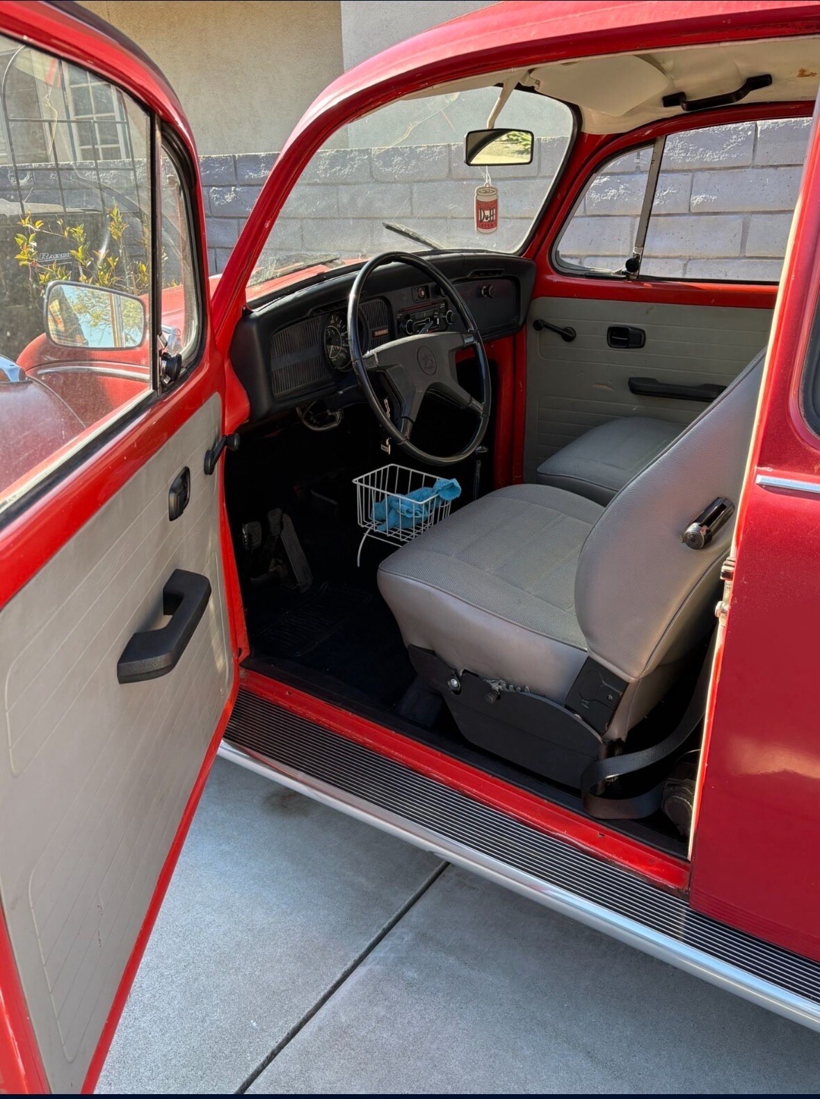 Volkswagen-Beetle-1973-4