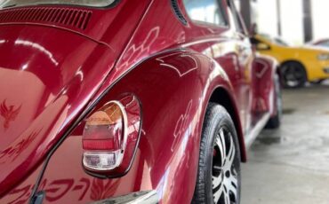 Volkswagen-Beetle-1975-red-11