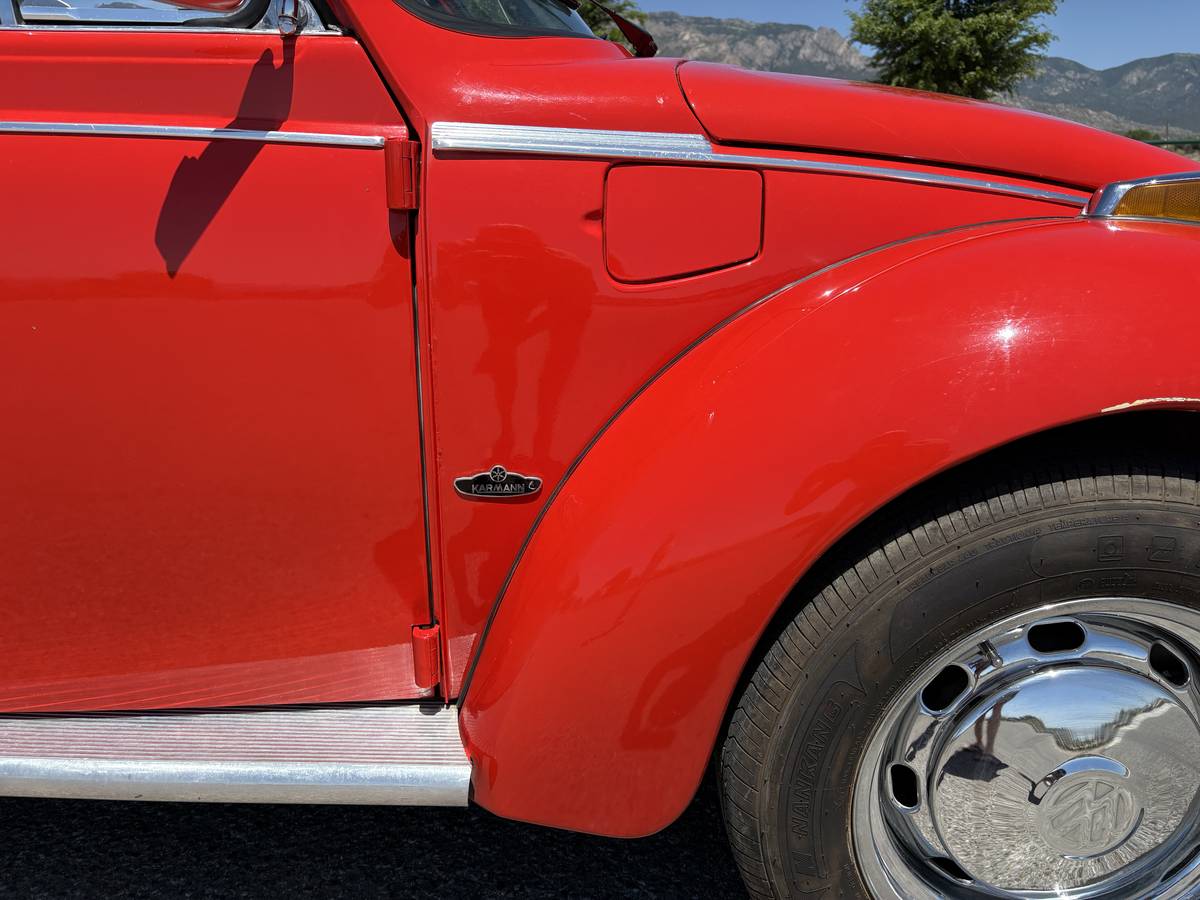 Volkswagen-Beetle-1979-red-1