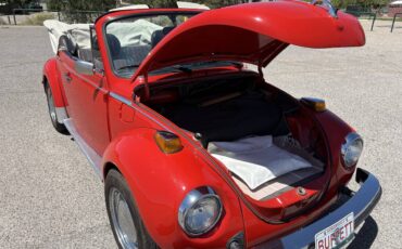 Volkswagen-Beetle-1979-red-4