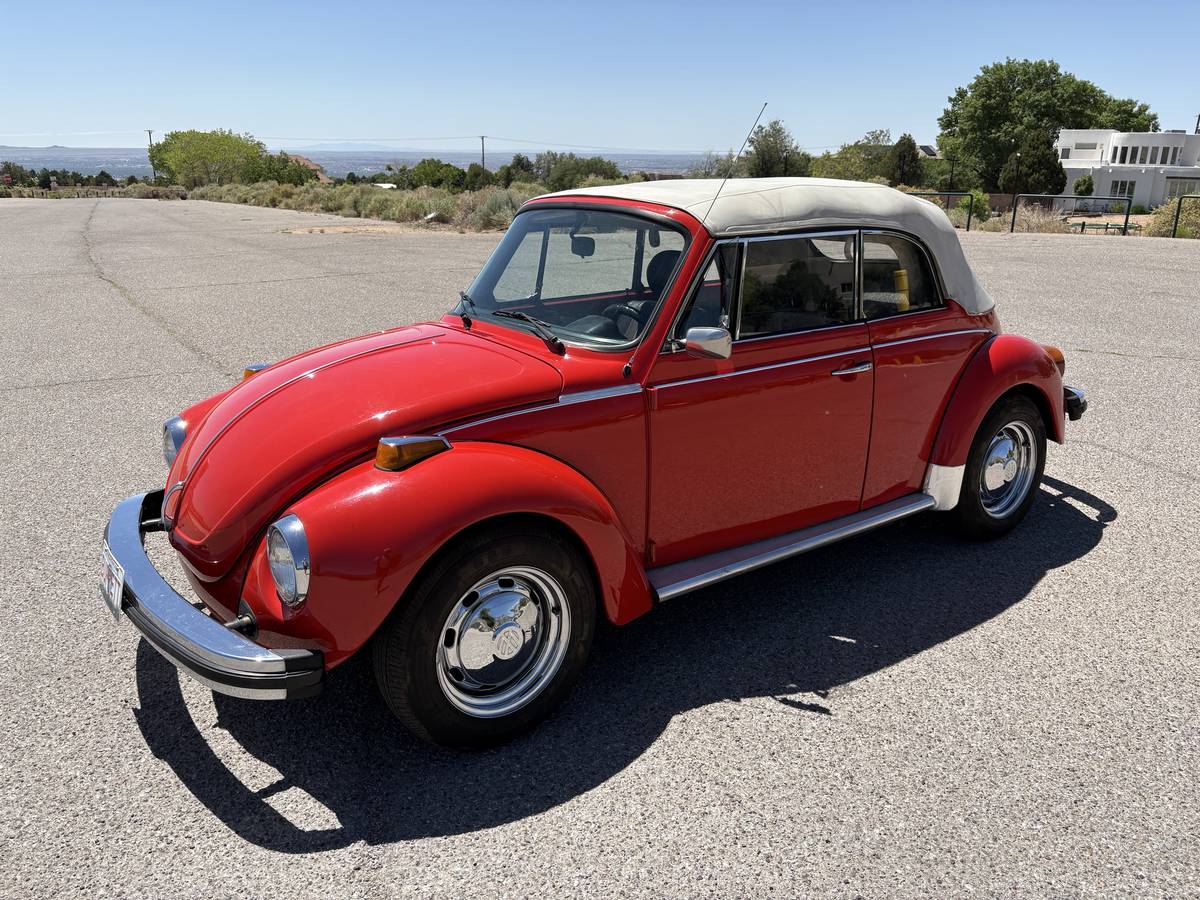 Volkswagen-Beetle-1979-red-8