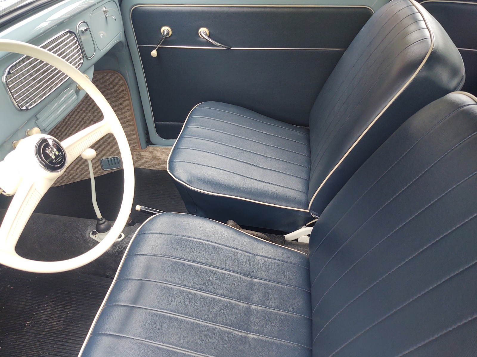 Volkswagen-Beetle-Classic-1957-Coupe-14