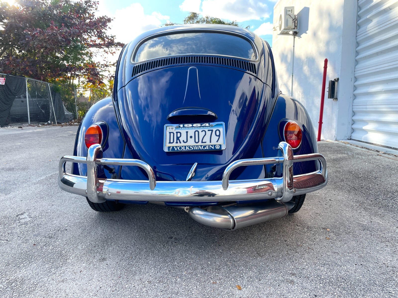 Volkswagen-Beetle-Classic-1964-Coupe-10