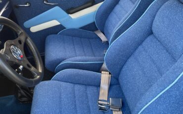 Volkswagen-Beetle-Classic-1964-Coupe-15