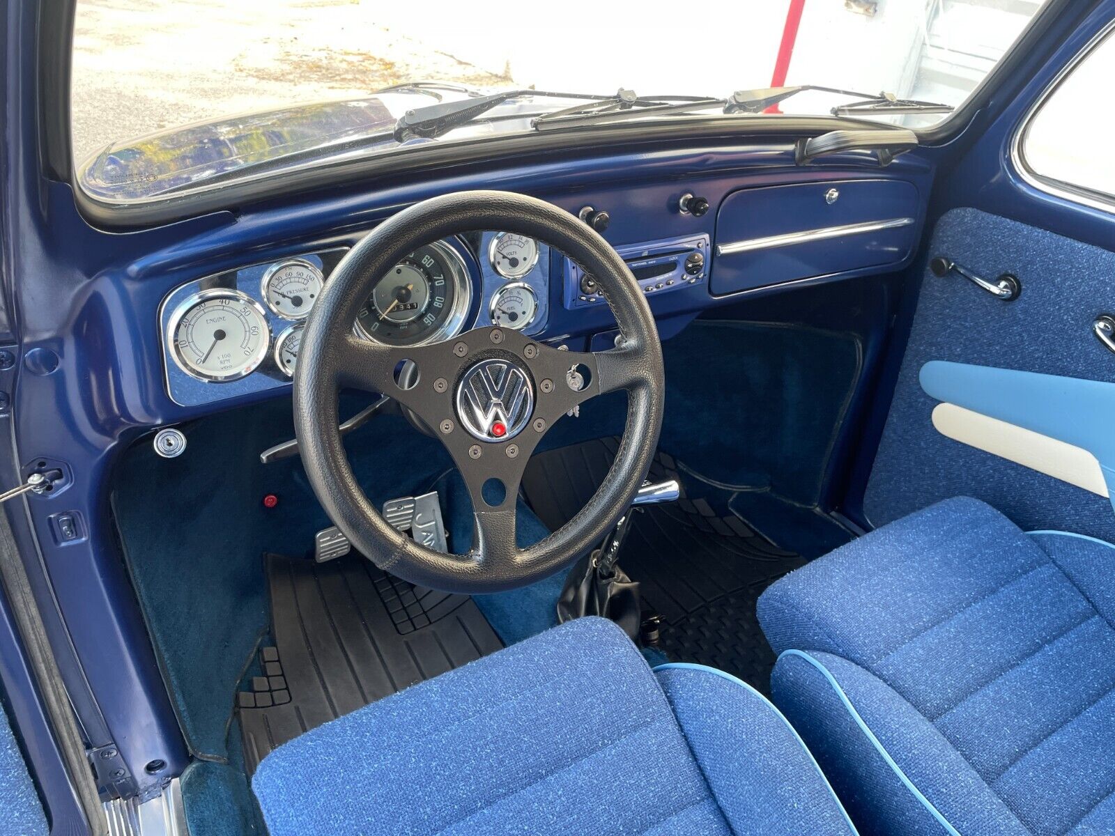 Volkswagen-Beetle-Classic-1964-Coupe-17