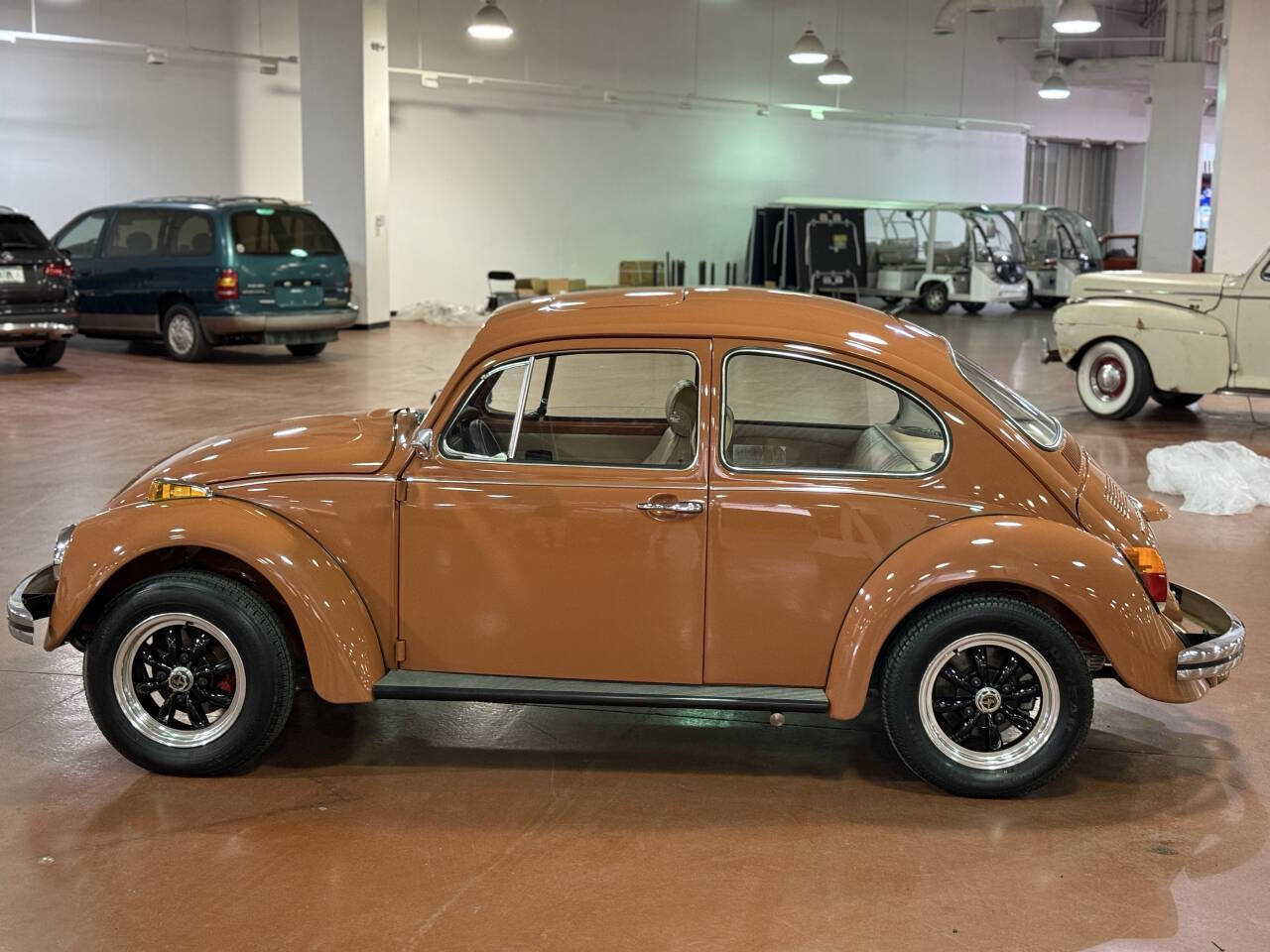 Volkswagen-Beetle-Classic-1965-Coupe-1