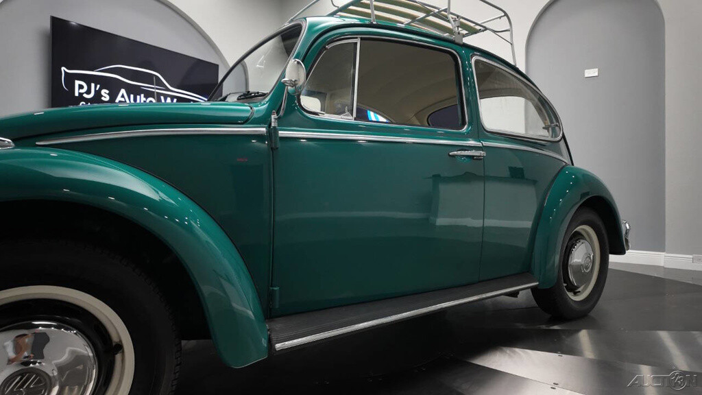 Volkswagen-Beetle-Classic-1966-15